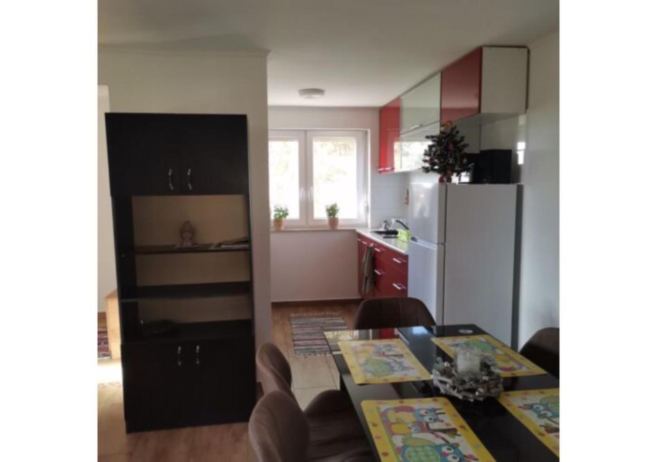 Apartament Forras Vendeghaz Tata Zewnętrze zdjęcie