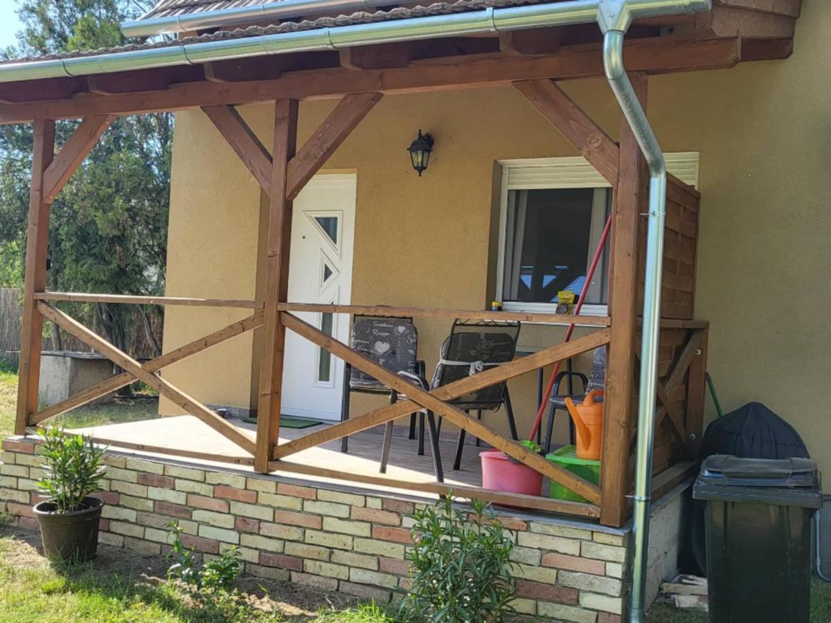 Apartament Forras Vendeghaz Tata Zewnętrze zdjęcie