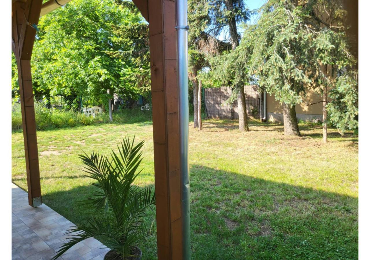 Apartament Forras Vendeghaz Tata Zewnętrze zdjęcie